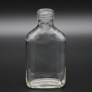 Бутылка винтовая 100 мл. (стекло) фото